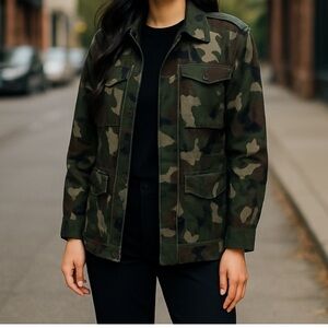 👛 (ANY 2/$25) Vintage Women’s ARTEX Camouflage Jacket, Appears Unworn